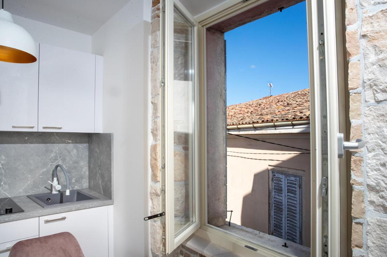 Apartments And Rooms Luan Rovinj Exterior foto