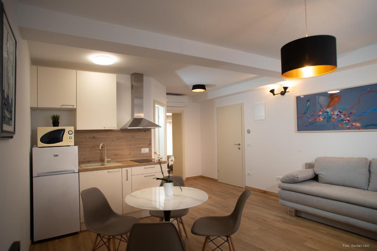Apartments And Rooms Luan Rovinj Exterior foto