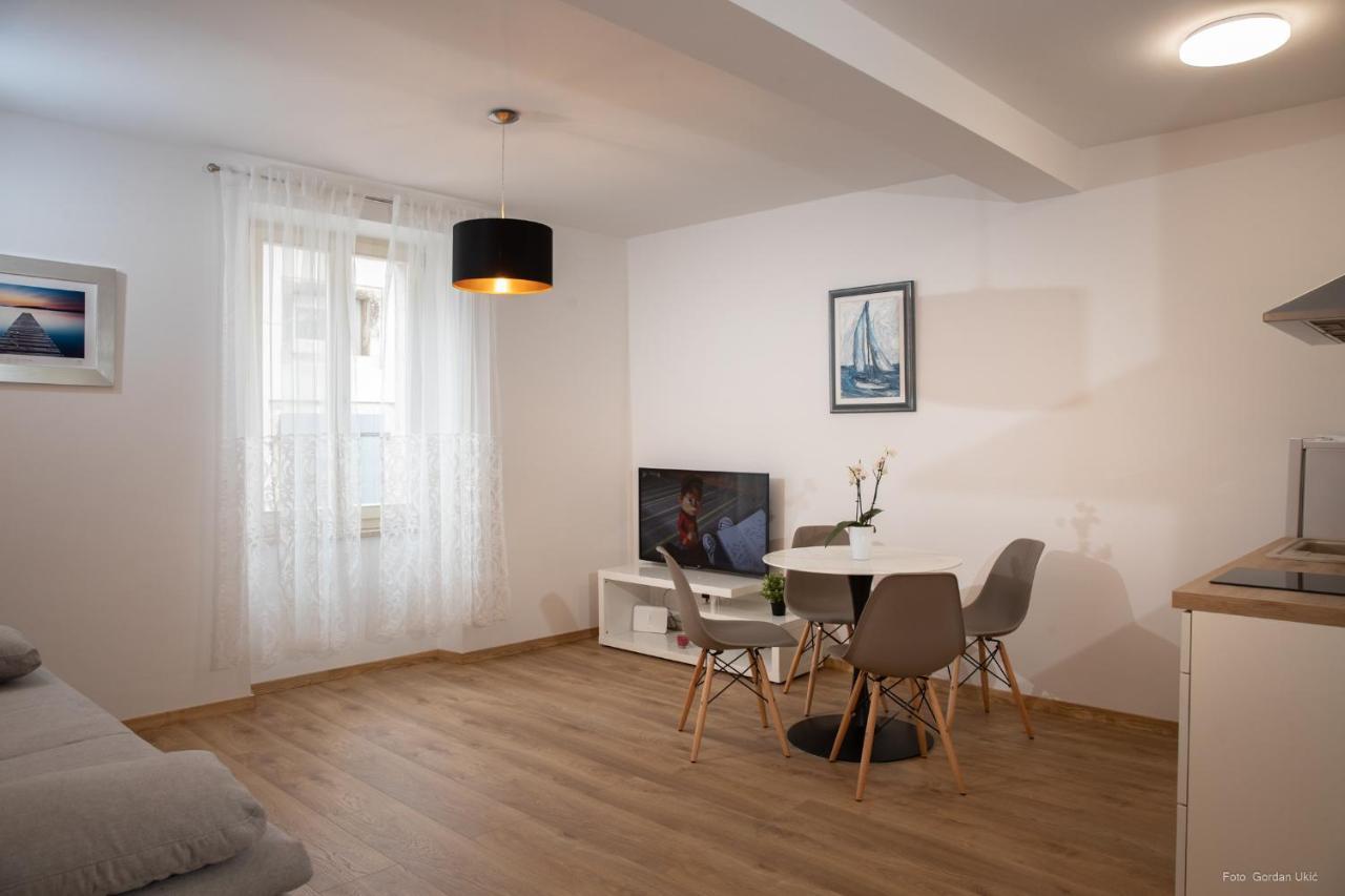 Apartments And Rooms Luan Rovinj Exterior foto
